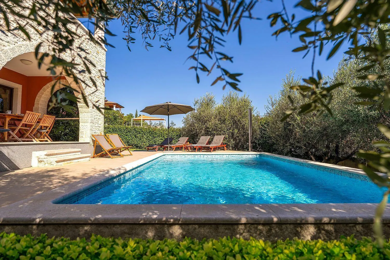 Hébergement de vacances Idyllische Villa Mit Panorama Meerblick, Privatpool, Babybett, Aussendusche, Umgeben Von Oleander Und Oliven Poreč