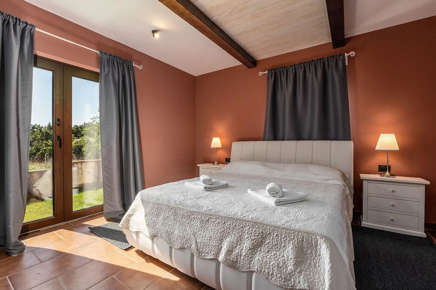 Hébergement de vacances Idyllische Villa Mit Panorama Meerblick, Privatpool, Babybett, Aussendusche, Umgeben Von Oleander Und Oliven Poreč