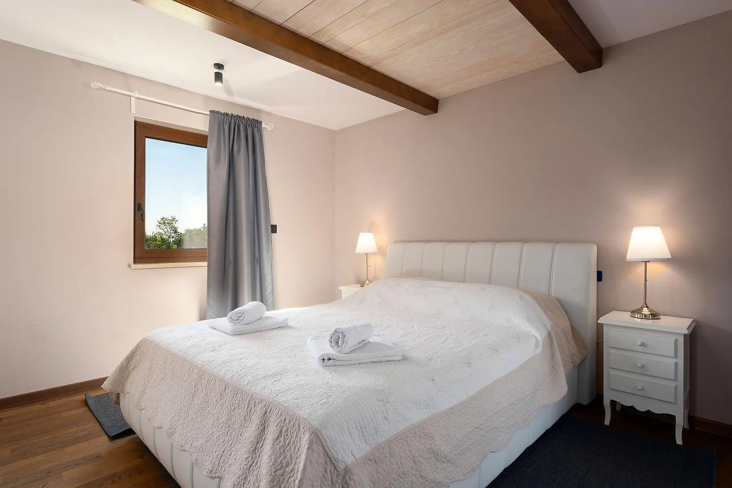 Idyllische Villa Mit Panorama Meerblick, Privatpool, Babybett, Aussendusche, Umgeben Von Oleander Und Oliven Poreč 0*,
